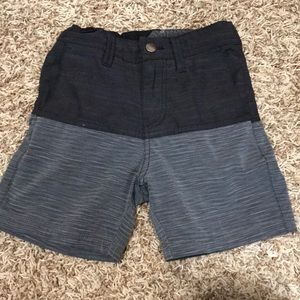 3t Volcom shorts